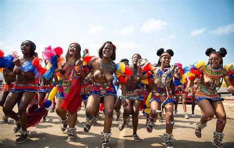 Le Festival d'Afrique du Sud en Soutien à Xenius: Une Explosion de Musique, de Danse et d'Engagement Social Profond